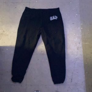 GAP SWEAT PANTS